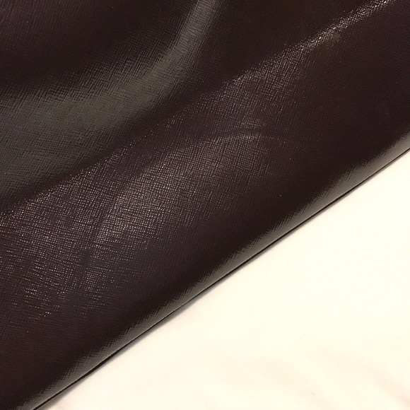 DNKY 100% Cow Leather Purse in Chocolate Brown - Picture 14 of 16